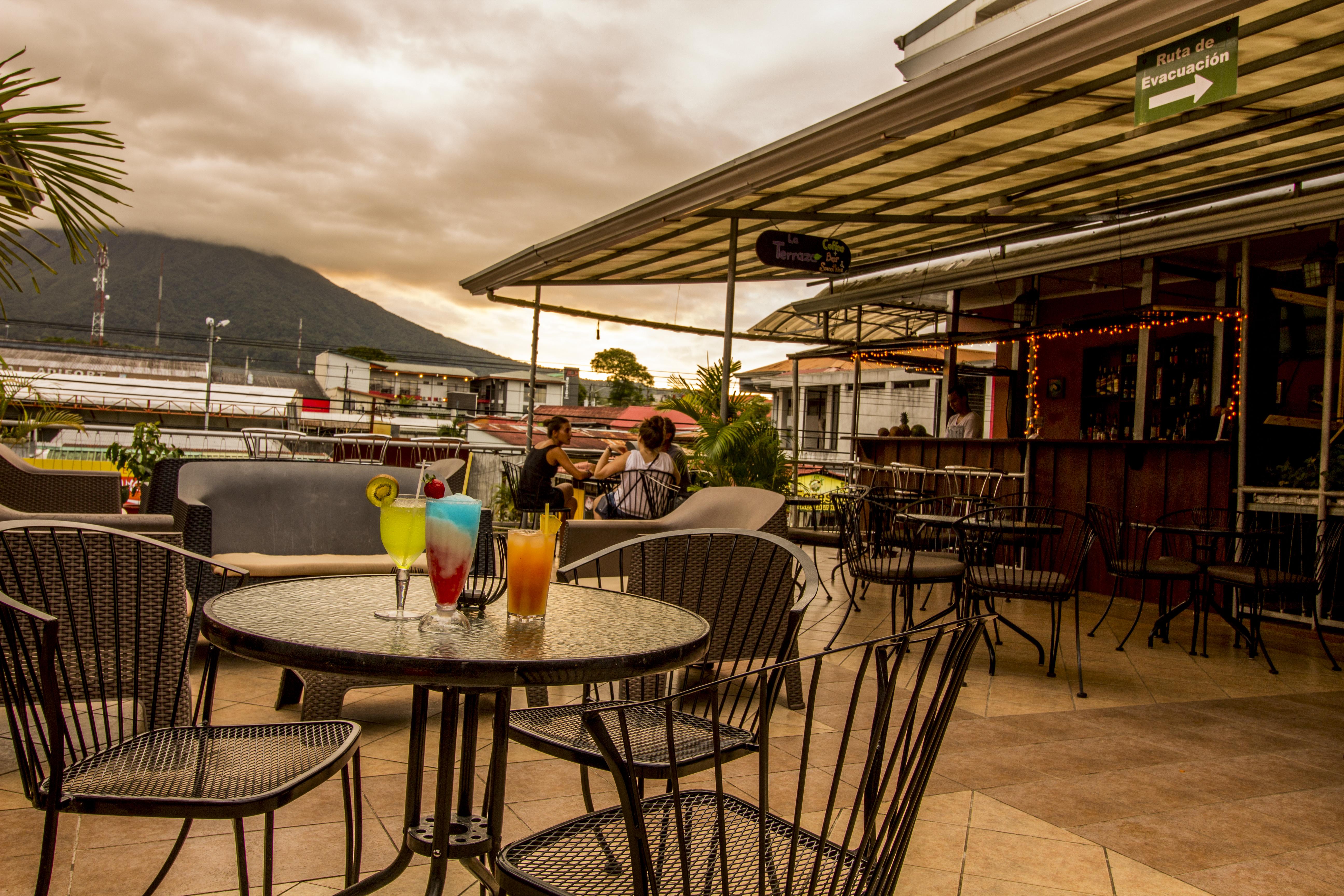 Hotel Las Colinas La Fortuna Exterior photo